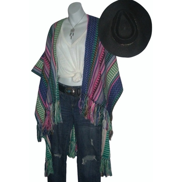 America & Beyond Poncho Blanket Southwestern Bohemian Shawl Cardi Duster Boho M - Picture 6 of 13